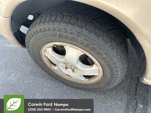 Used 2002 Mercedes-Benz ML 320 4MATIC image 10