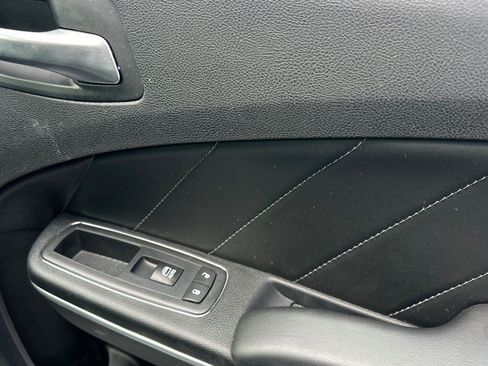 Used 2016 Dodge Charger R/T w/ Plus Group image 18