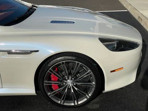 Used 2015 Aston Martin DB9 Coupe RWD image 23