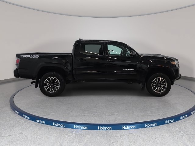 Certified 2023 Toyota Tacoma TRD Sport AWD/4WD image 4