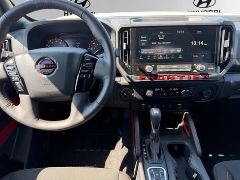 Used 2026 Nissan Frontier PRO-4X AWD/4WD image 10
