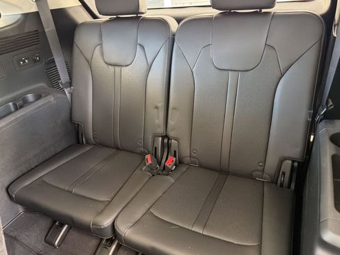 Used 2023 Kia Sorento S w/ Panoramic Sunroof Package FWD image 34