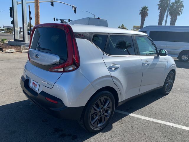 Used 2020 Kia Soul EX FWD image 5