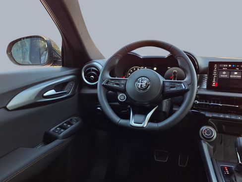 New 2026 Alfa Romeo Tonale Sprint image 12