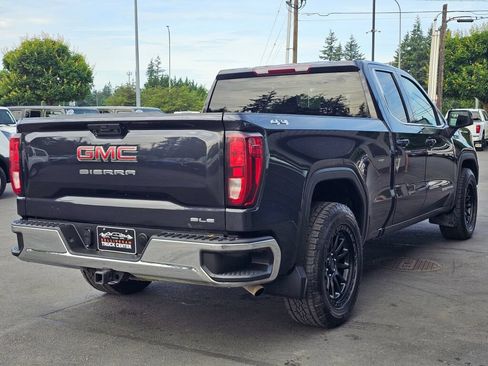 Used 2023 GMC Sierra 1500 SLE w/ Enhanced Capability Package AWD/4WD image 5