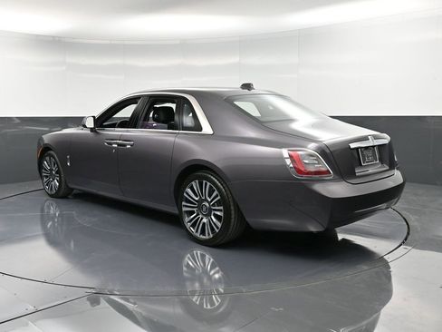 Certified 2023 Rolls-Royce Ghost image 3