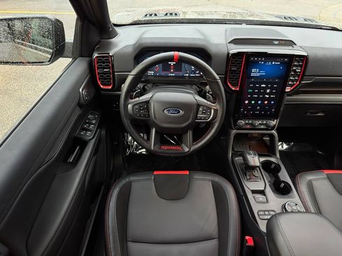 Used 2025 Ford Ranger Raptor AWD/4WD image 13