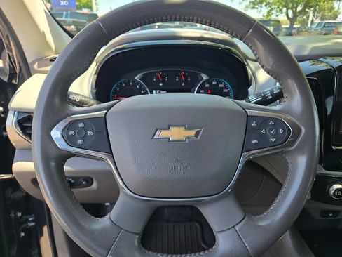 Used 2018 Chevrolet Traverse LT w/ LPO, Blackout Package AWD/4WD image 27