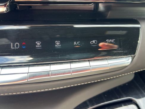 Used 2023 Cadillac Escalade V image 29