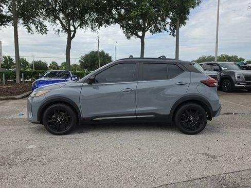 Certified 2024 Nissan Kicks SR w/ SR Premium Package FWD image 5