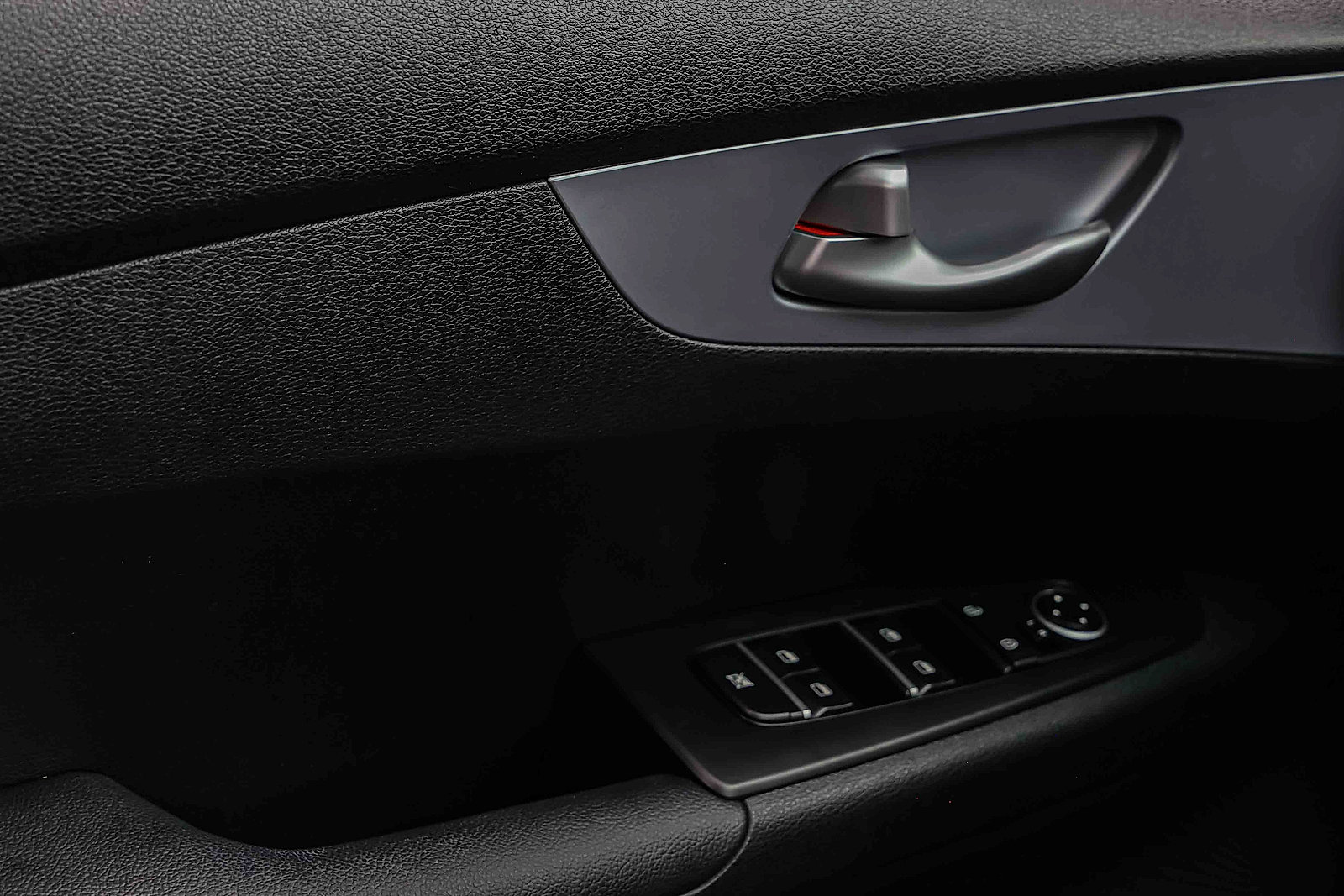 Certified 2024 Kia Forte LXS w/ LXS Technology Package FWD image 15