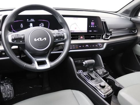 Used 2023 Kia Sportage X-Line w/ X-Line Premium Package image 4
