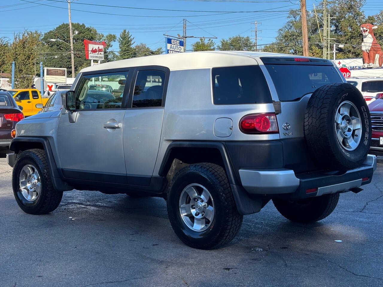 Used 2008 Toyota FJ Cruiser 4WD w/ Convenience Pkg image 6