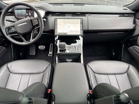 New 2026 Land Rover Range Rover Sport Dynamic SE AWD/4WD image 19