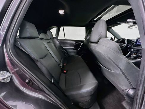 Certified 2022 Toyota RAV4 SE w/ Convenience Package AWD/4WD image 28
