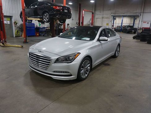 Used 2016 Hyundai Genesis 3.8 w/ Option Group 02 RWD image 21