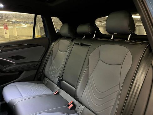 New 2026 Volkswagen Tiguan SE R-Line FWD image 23