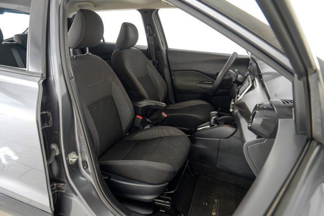 Used 2020 Nissan Kicks S w/ Interior Electronics Package FWD image 34