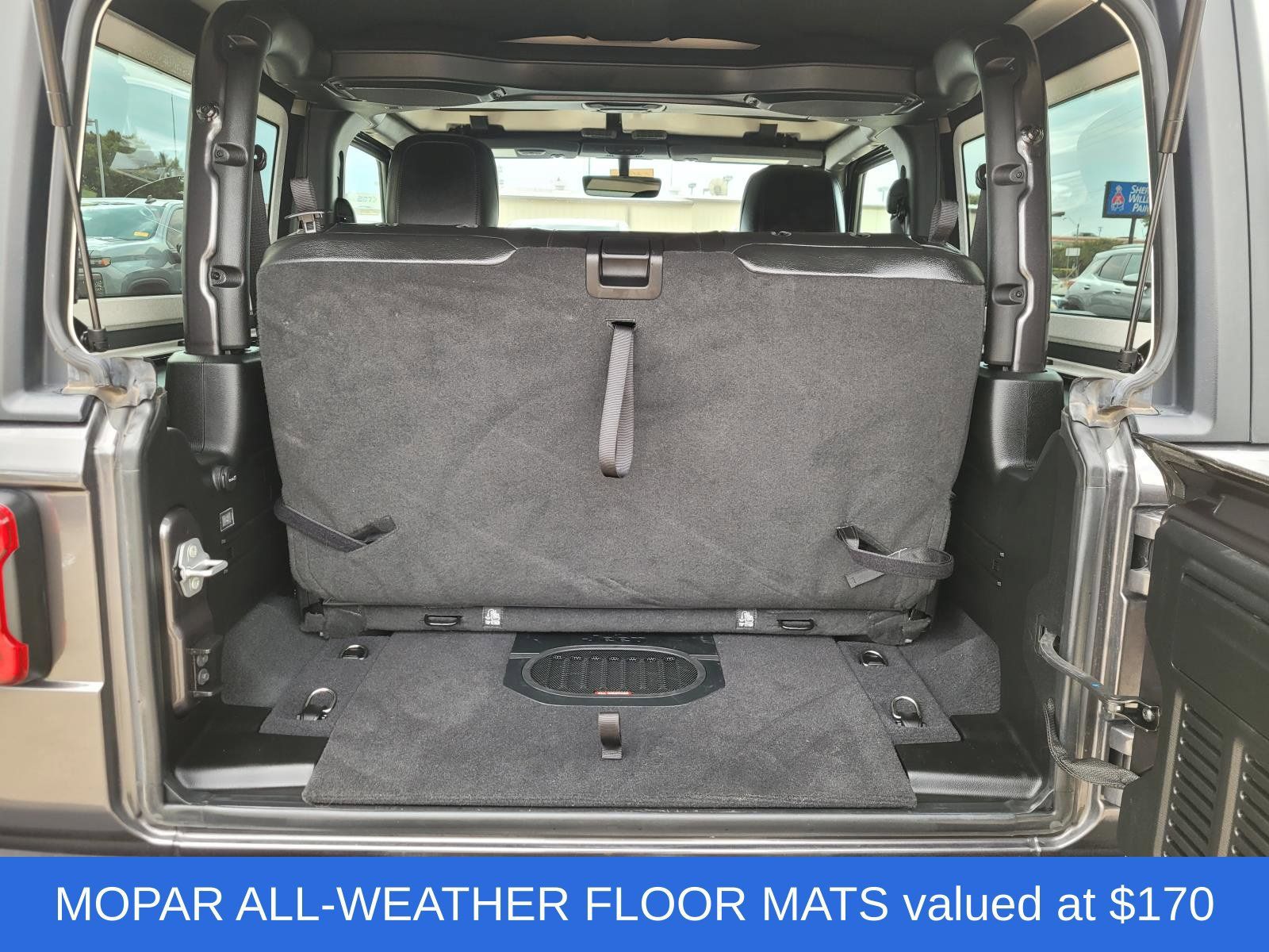 Used 2022 Jeep Wrangler Rubicon AWD/4WD image 13