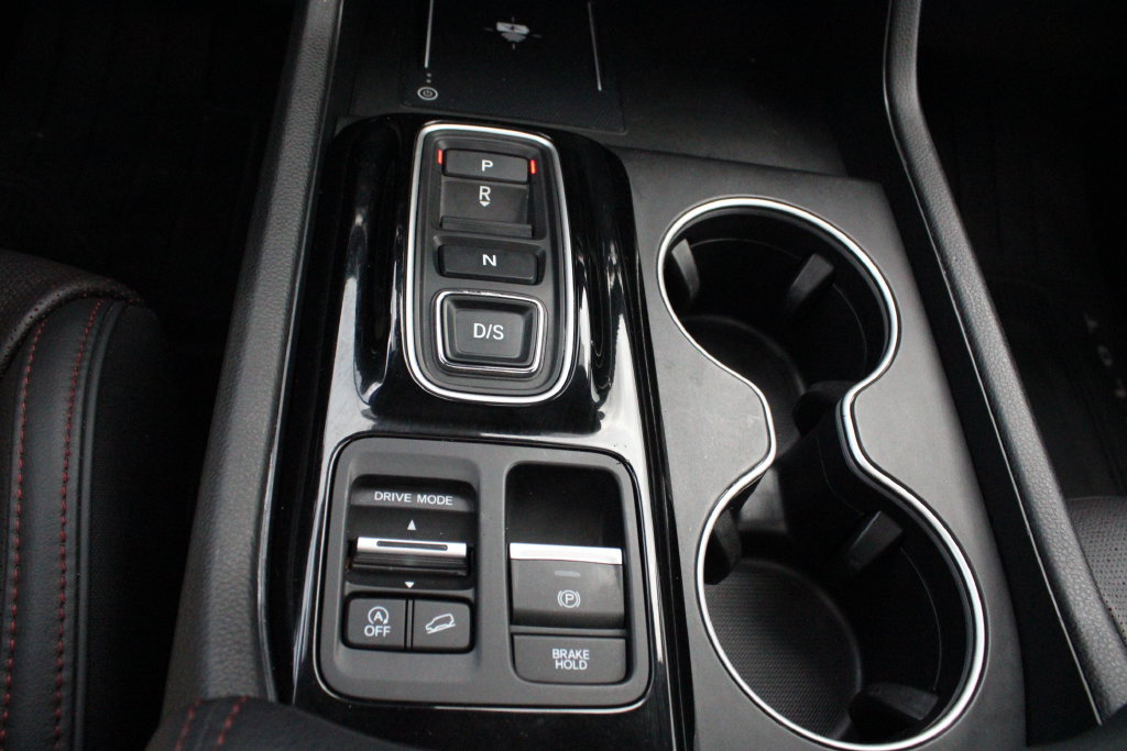 Used 2025 Honda Pilot Black Edition image 42