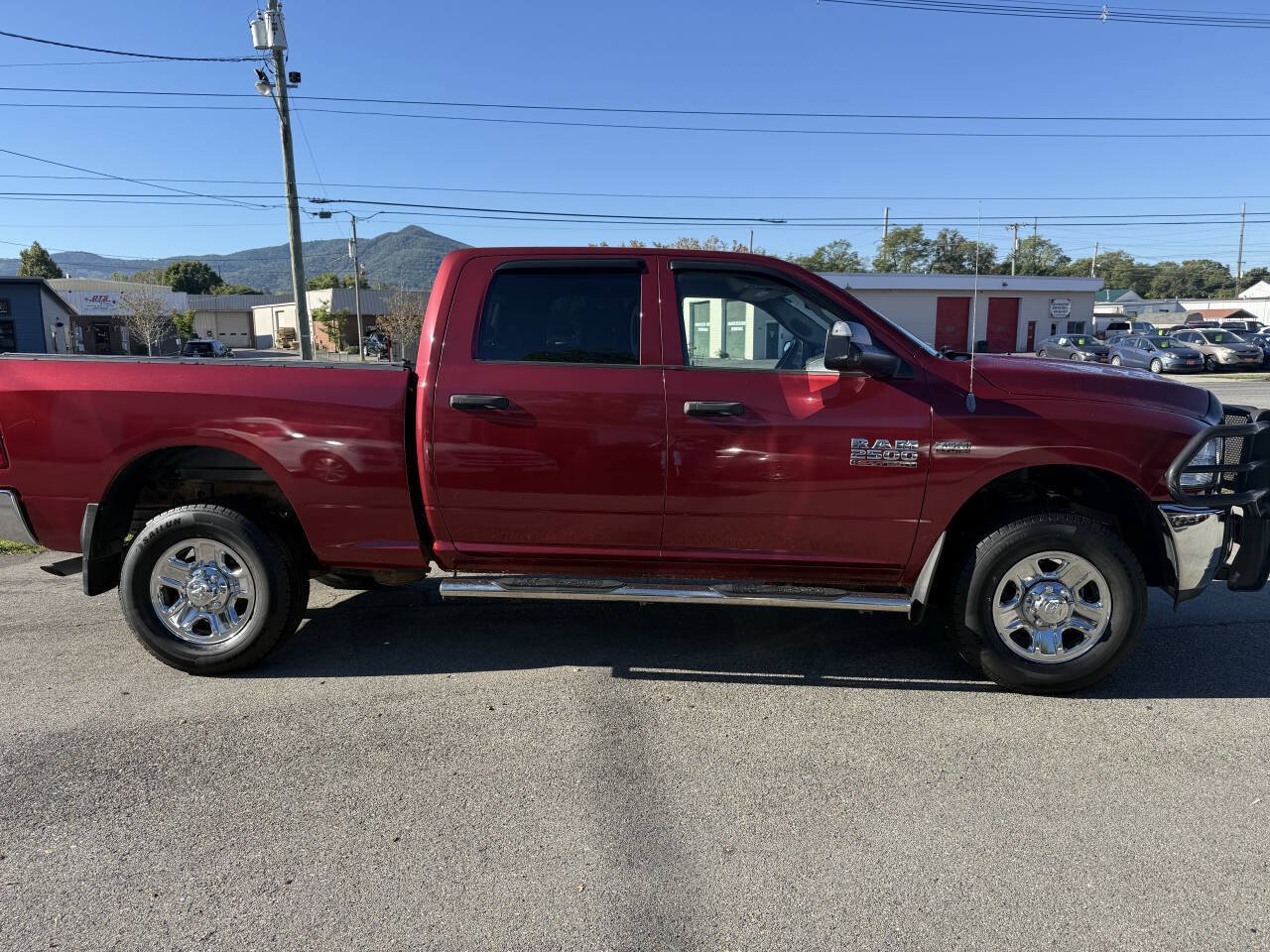 Used 2014 RAM 2500 Tradesman w/ Chrome Appearance Group AWD/4WD image 6