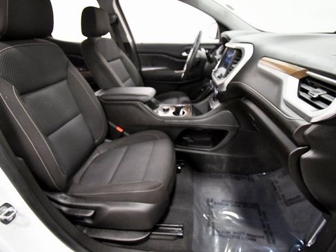 Used 2023 GMC Acadia SLE w/ Driver Convenience Package image 18