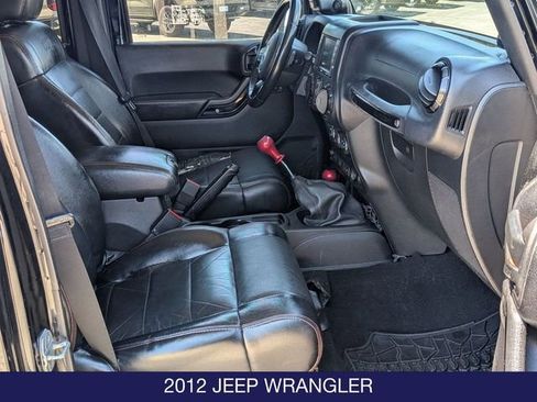 Used 2012 Jeep Wrangler Unlimited Sahara AWD/4WD image 24