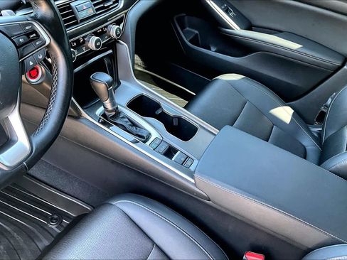 Used 2022 Honda Accord Sport image 14