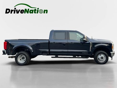 Used 2025 Ford F350 XLT AWD/4WD image 4