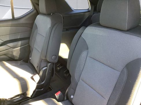 Used 2023 Chevrolet Traverse LT w/ LPO, Floor Liner Package image 17