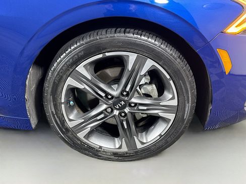 Used 2021 Kia K5 EX image 32