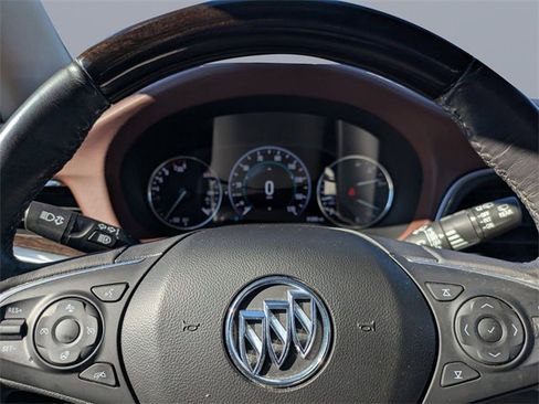 Used 2019 Buick Enclave Avenir w/ Avenir Technology Package image 34