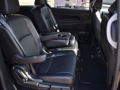 Used 2021 Honda Odyssey EX-L image 18