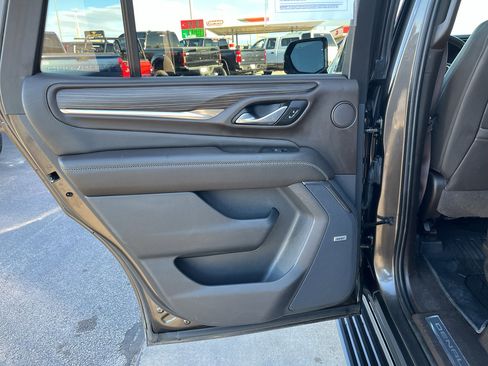 Used 2021 GMC Yukon Denali image 20