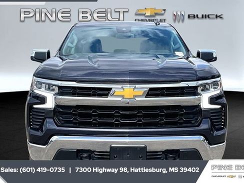 Used 2023 Chevrolet Silverado 1500 LT image 3