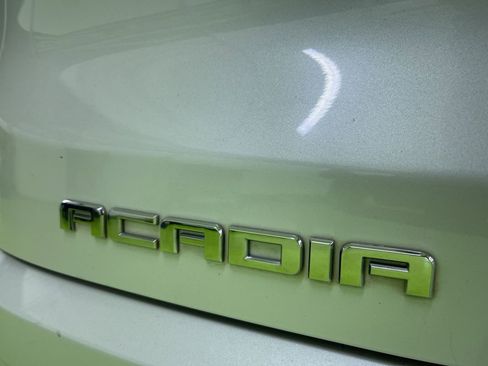 Used 2018 GMC Acadia Denali w/ LPO, Protection Package image 13