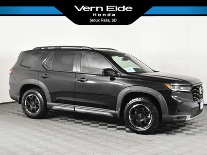 Certified 2025 Honda Pilot TrailSport