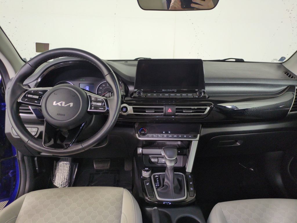 Used 2023 Kia Seltos EX AWD/4WD image 15