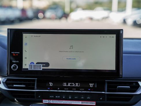 New 2026 Toyota Sienna XLE image 18