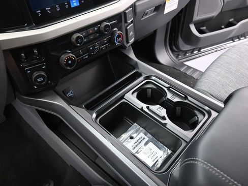 New 2026 Ford F250 XLT w/ XLT Premium Package image 15