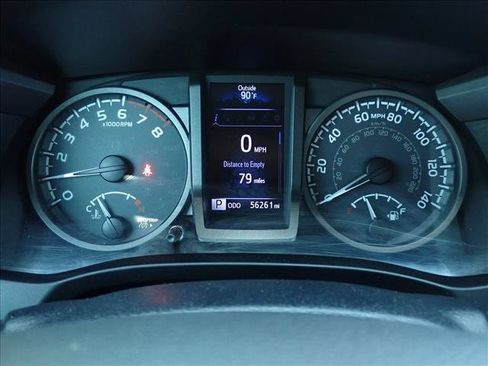 Used 2019 Toyota Tacoma TRD Off-Road AWD/4WD image 23