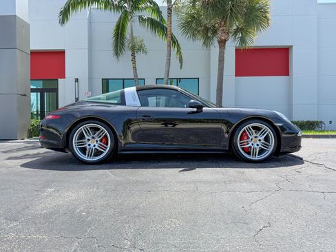 Used 2016 Porsche 911 Targa 4S AWD/4WD image 22