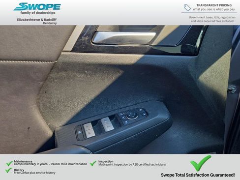 Used 2023 Mitsubishi Outlander SE AWD/4WD image 9