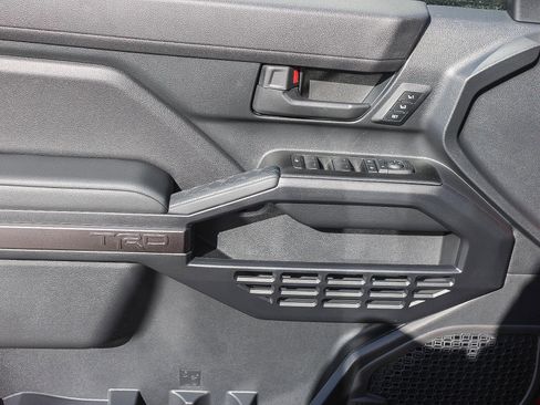 New 2025 Toyota 4Runner TRD Off-Road Premium image 22