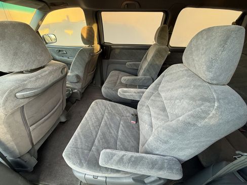 Used 2002 Honda Odyssey EX image 11