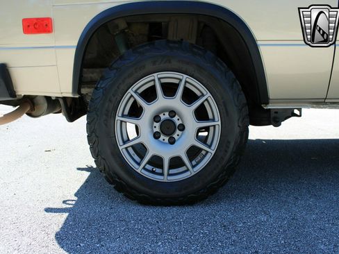 Used 1987 Volkswagen Vanagon image 16