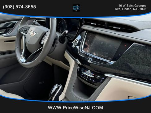 Used 2020 Cadillac XT6 Premium Luxury image 19