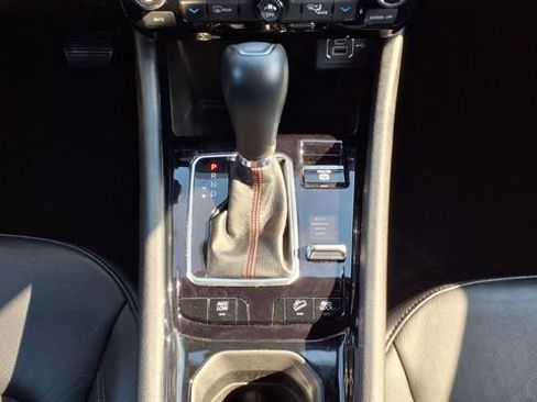 Used 2025 Jeep Compass Trailhawk image 22