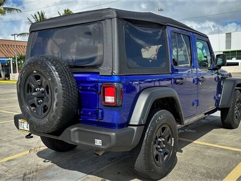 Used 2019 Jeep Wrangler Unlimited Sport AWD/4WD image 7