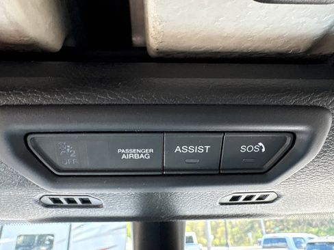 Used 2022 Jeep Gladiator Overland AWD/4WD image 26